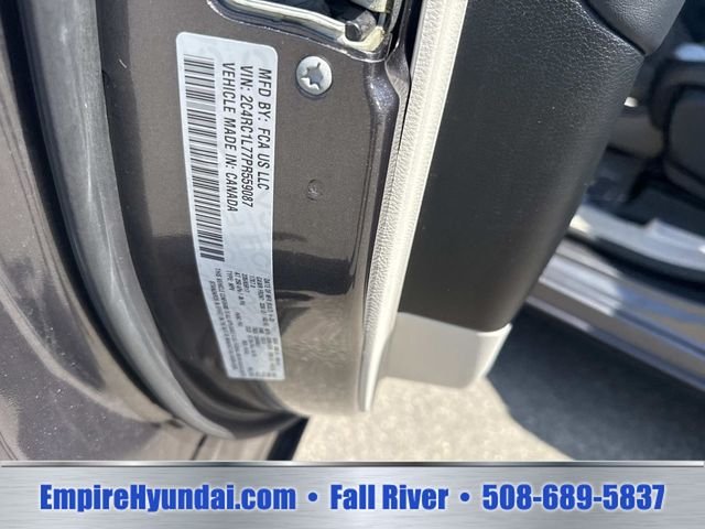 2023 Chrysler Pacifica Hybrid Touring L - Photo 22