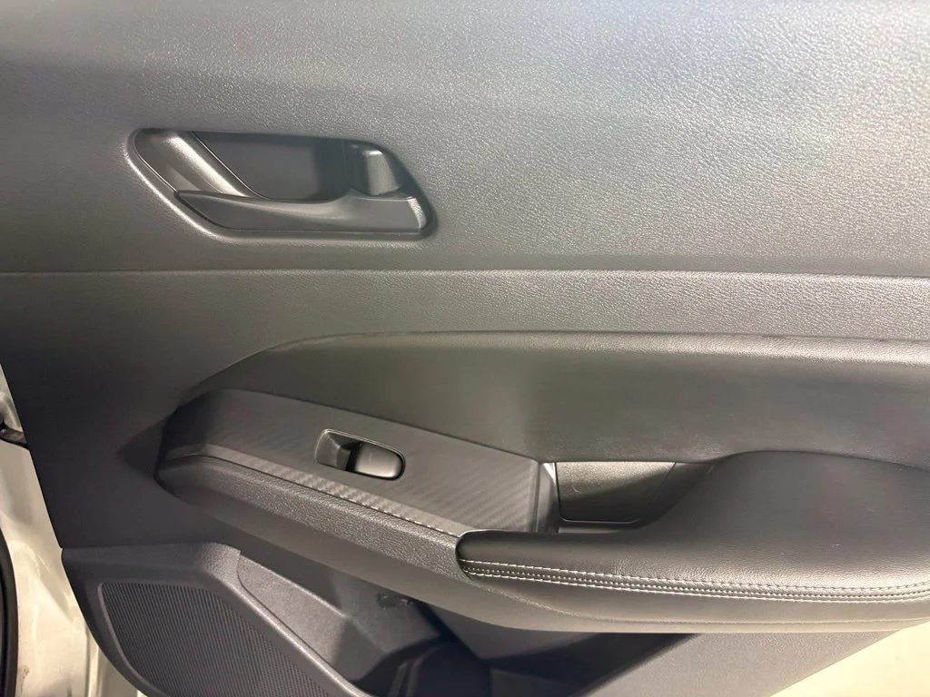 Used 2024 Silver Nissan 2.5 SV image 15