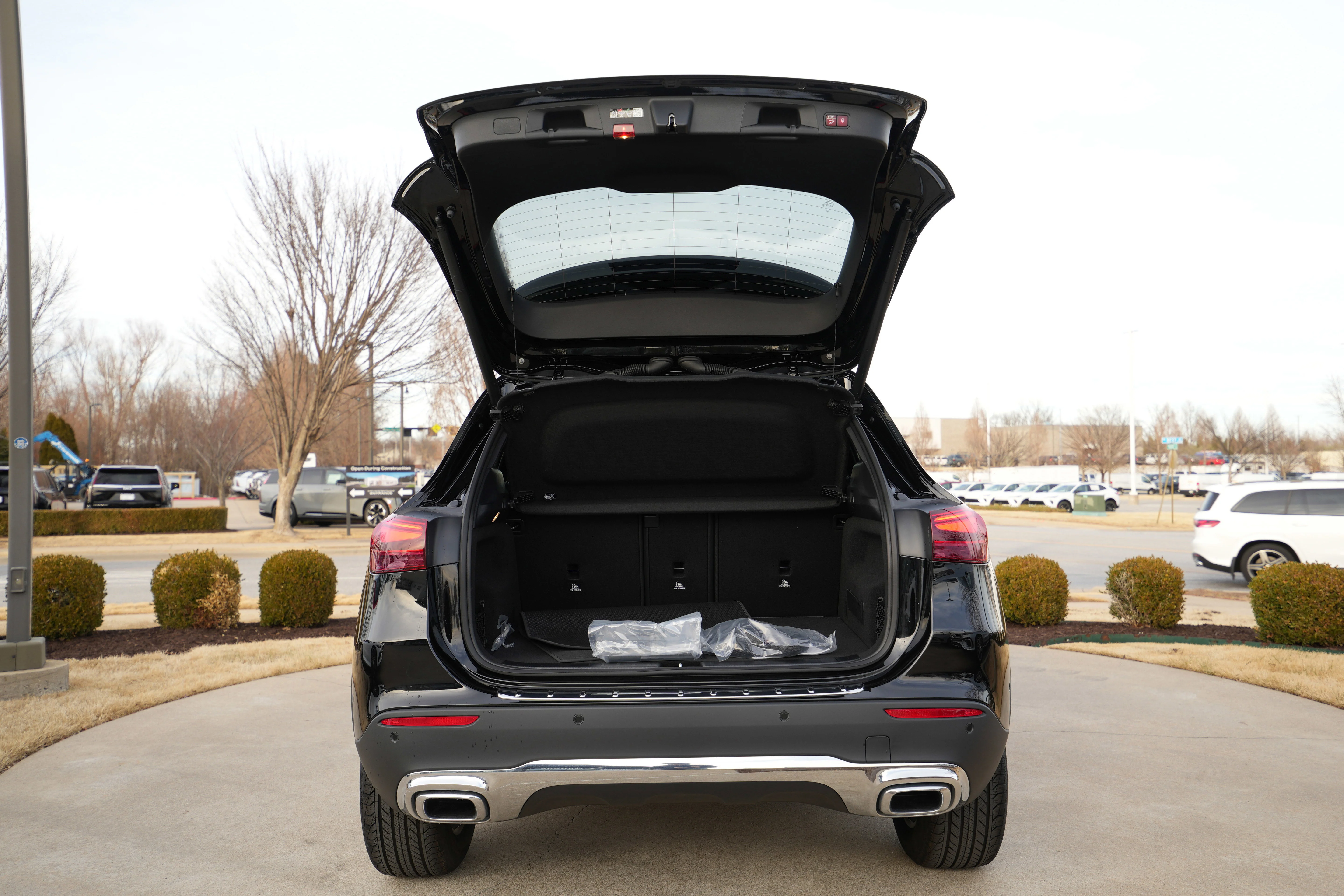 Used 2026 Black Mercedes-Benz GLA 250 image 17