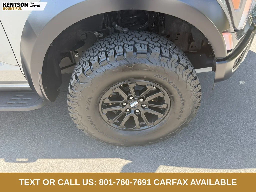 Used 2025 Gray Ford Raptor image 13