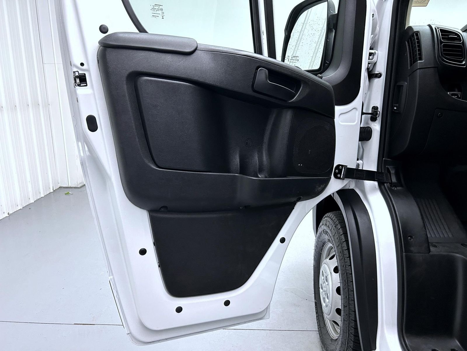 Used 2023 White Ram High Roof image 9