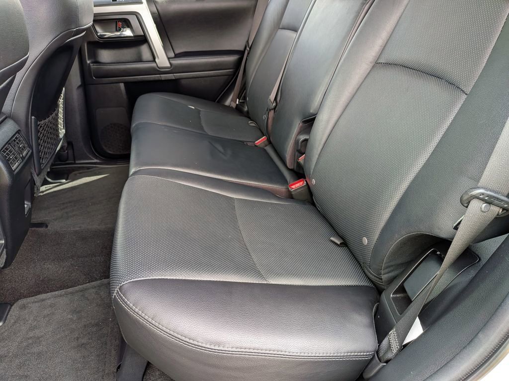 Used 2023  Toyota Limited image 28
