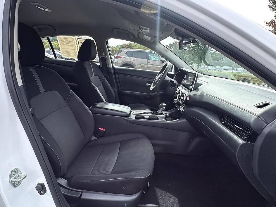 Certified Used 2025 Aspen White Tricoat Nissan SV image 25
