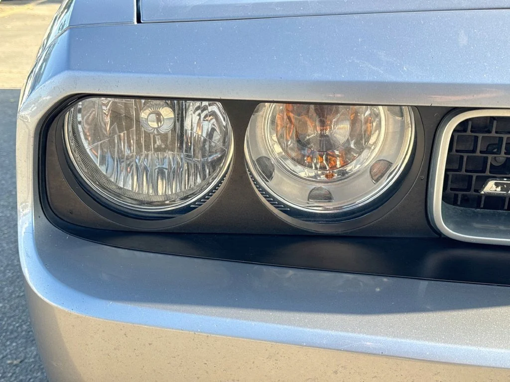 Used 2014 Silver Dodge SXT image 32