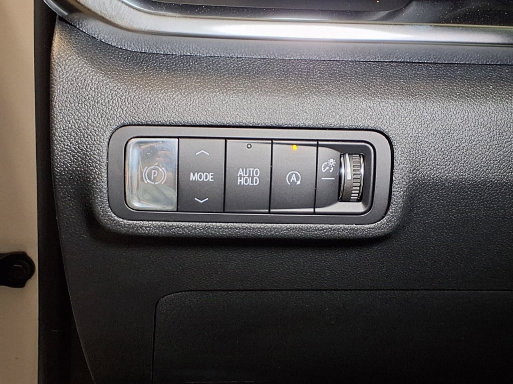 New 2026 Summit White GMC Elevation image 17