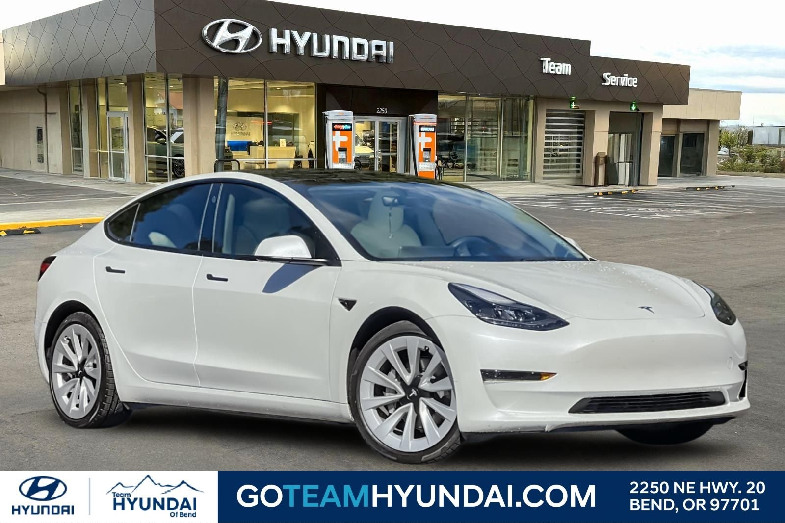 2023 Tesla Model 3 Base