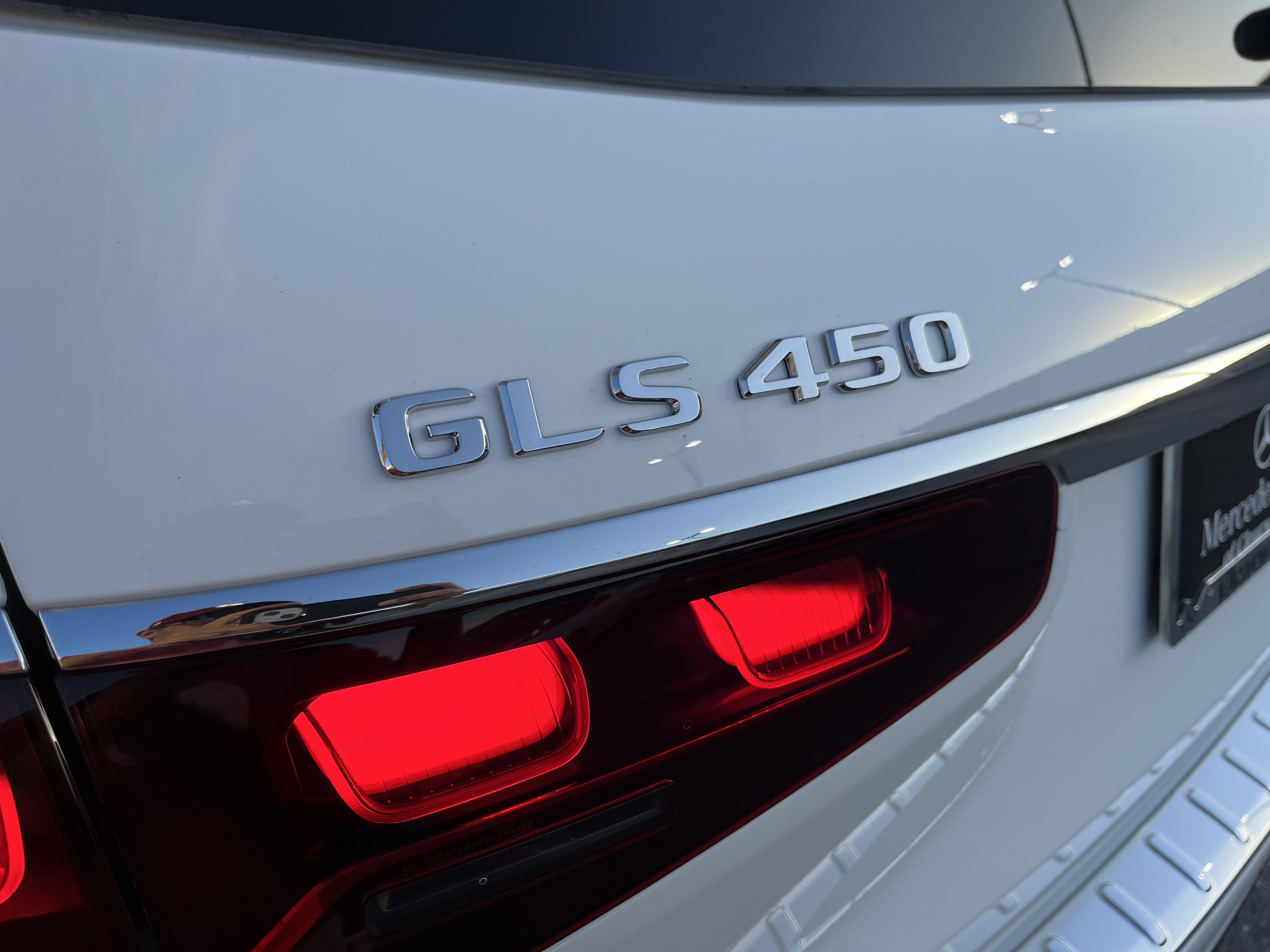 New 2026 Polar White Mercedes-Benz GLS 450 image 6