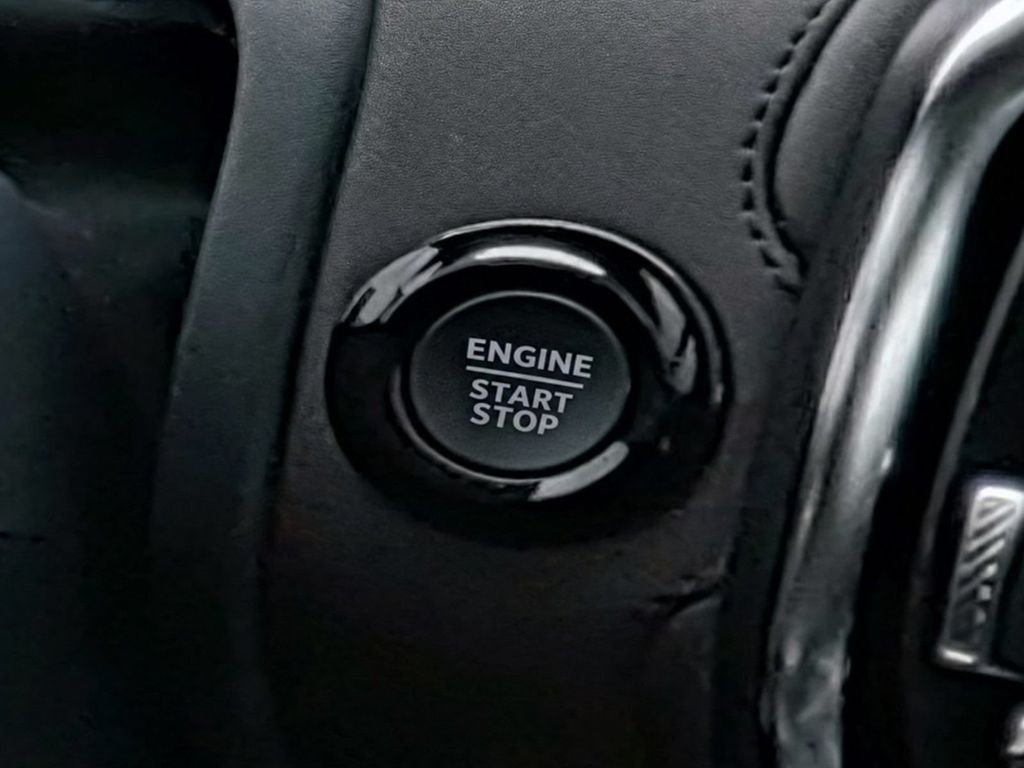 New 2027 Agate Black Metallic Ford Platinum image 11
