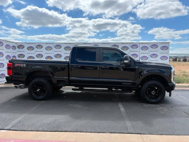2025 Ford F-250SD XL