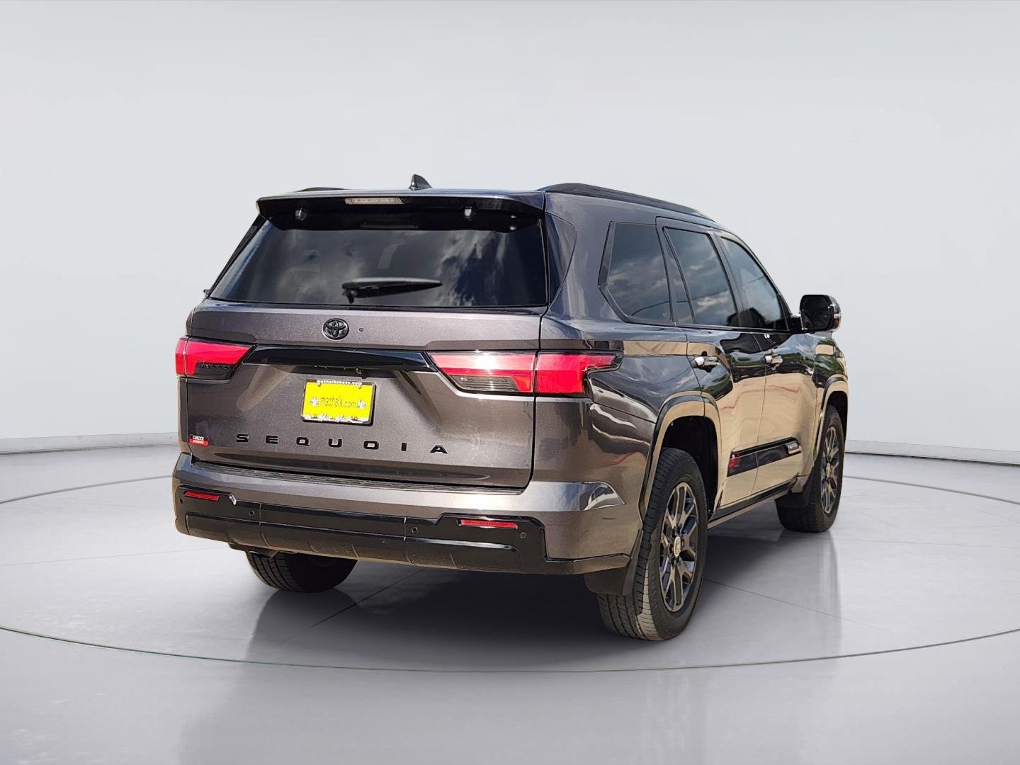 2024 Toyota Sequoia photo 7 of 33