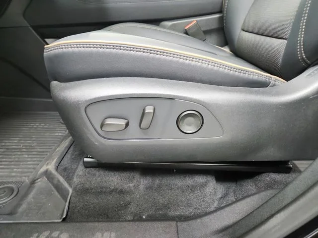 Used 2026 Black Chevrolet High Country image 20