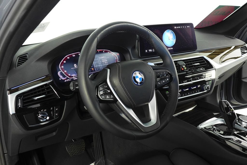 Certified Used 2023 Skyscraper Gray Metallic BMW 530e iPerformance image 31