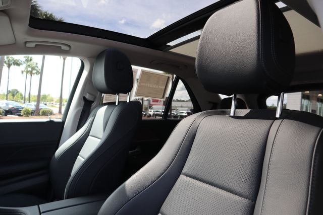 Certified Used 2025 Selenite Grey Metallic Mercedes-Benz GLE 350 image 23