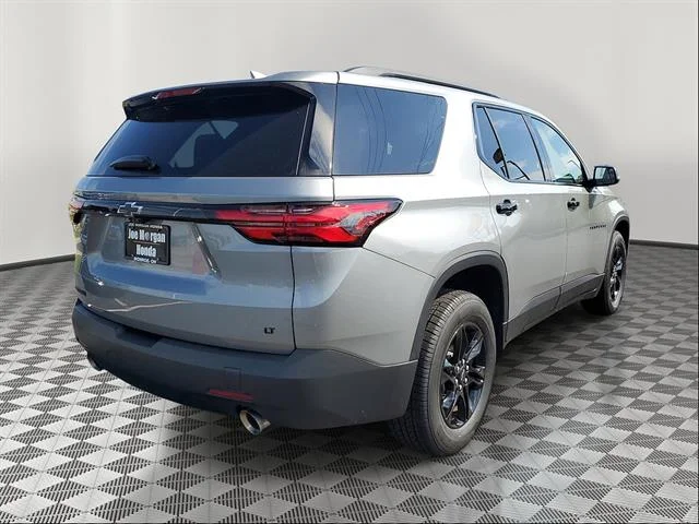 Used 2023 Sterling Gray Metallic Chevrolet LT Cloth image 4