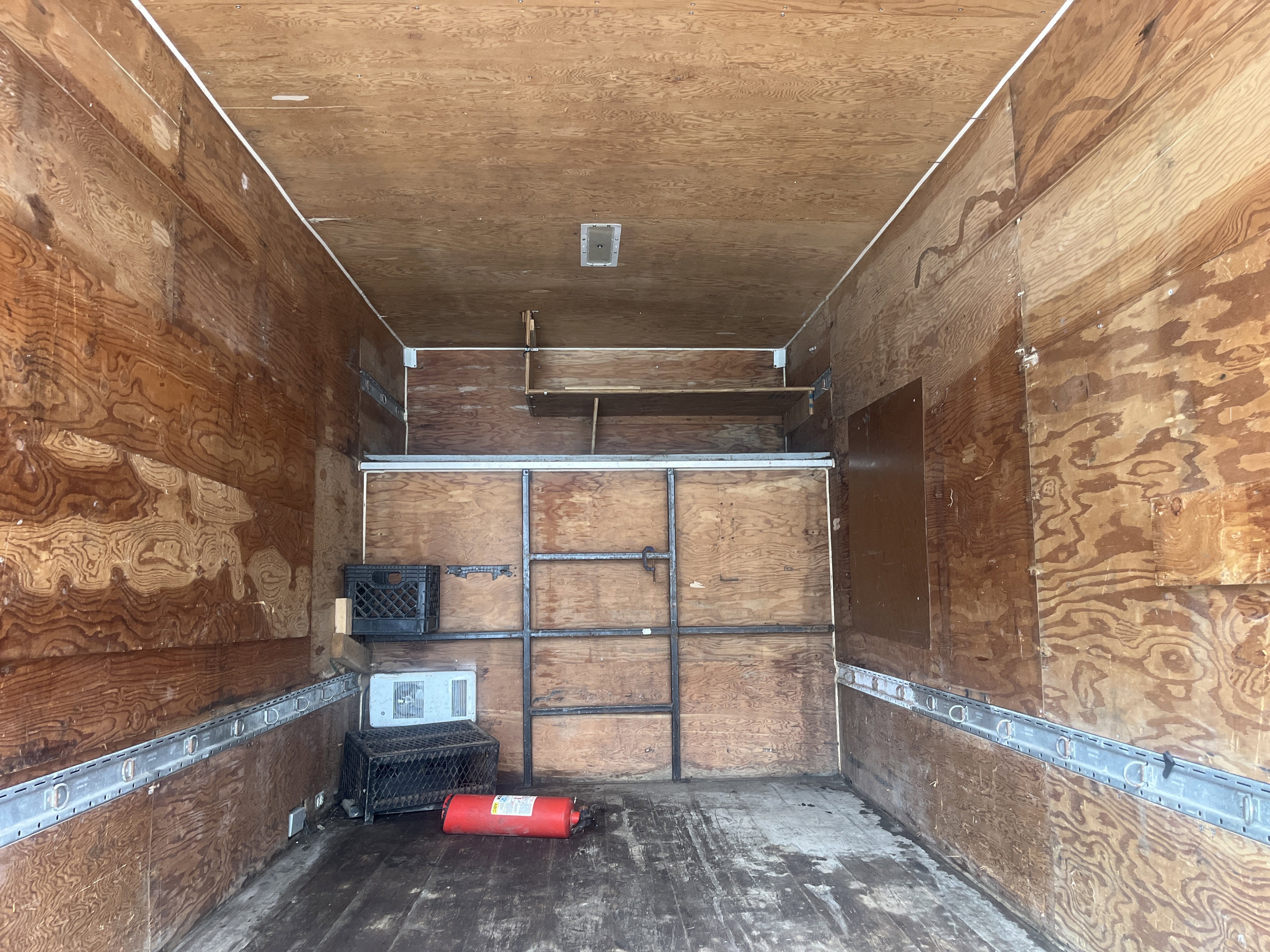 Used 2016  Ford T350HD image 20