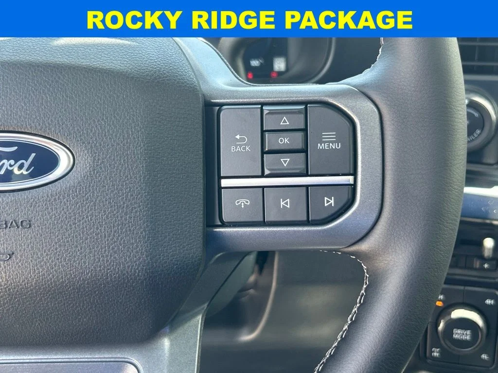 2025 Ford F-350 Super Duty Lariat - Photo 46