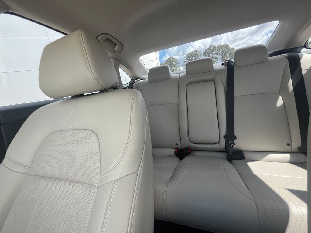 Used 2024 Aegean Blue Metallic Honda Touring image 16