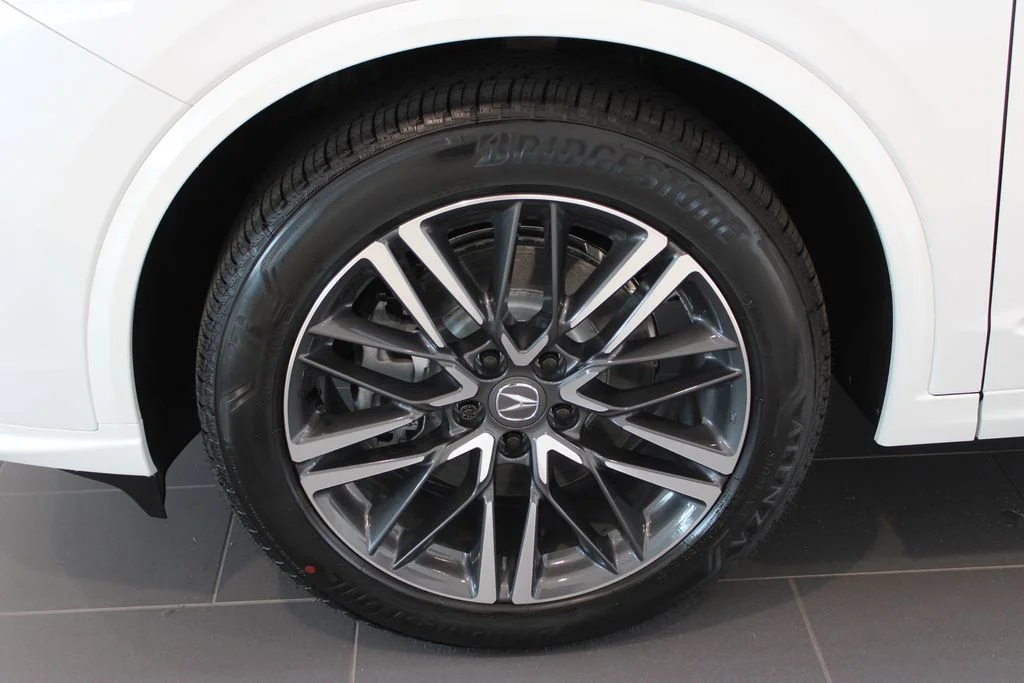 New 2026 Platinum White Pearl Acura Advance Package image 28