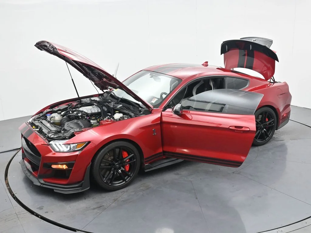 Used 2020 Red Ford Shelby GT500 image 36
