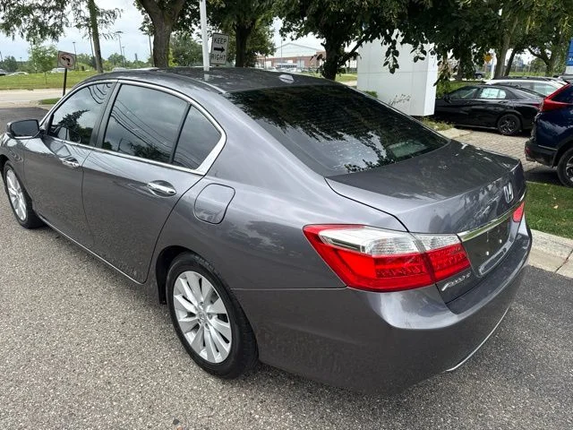 Used 2015 Gray Honda EX-L image 10