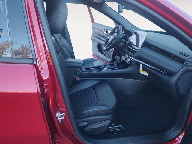 New 2026 Red Hot Pearlcoat Jeep Latitude Altitude image 15