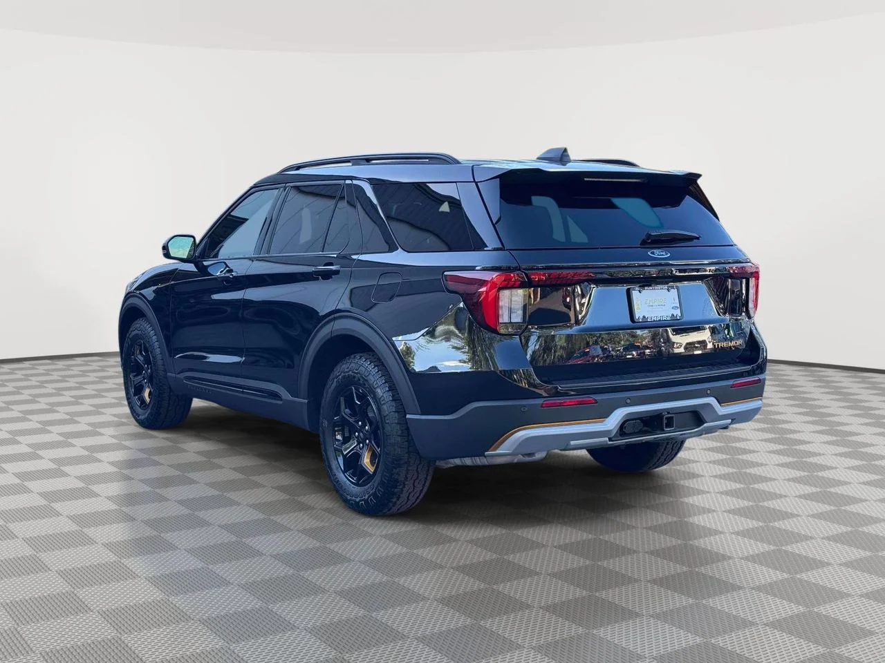 Used 2026 AGATE BLACK METALLIC Ford Tremor image 5