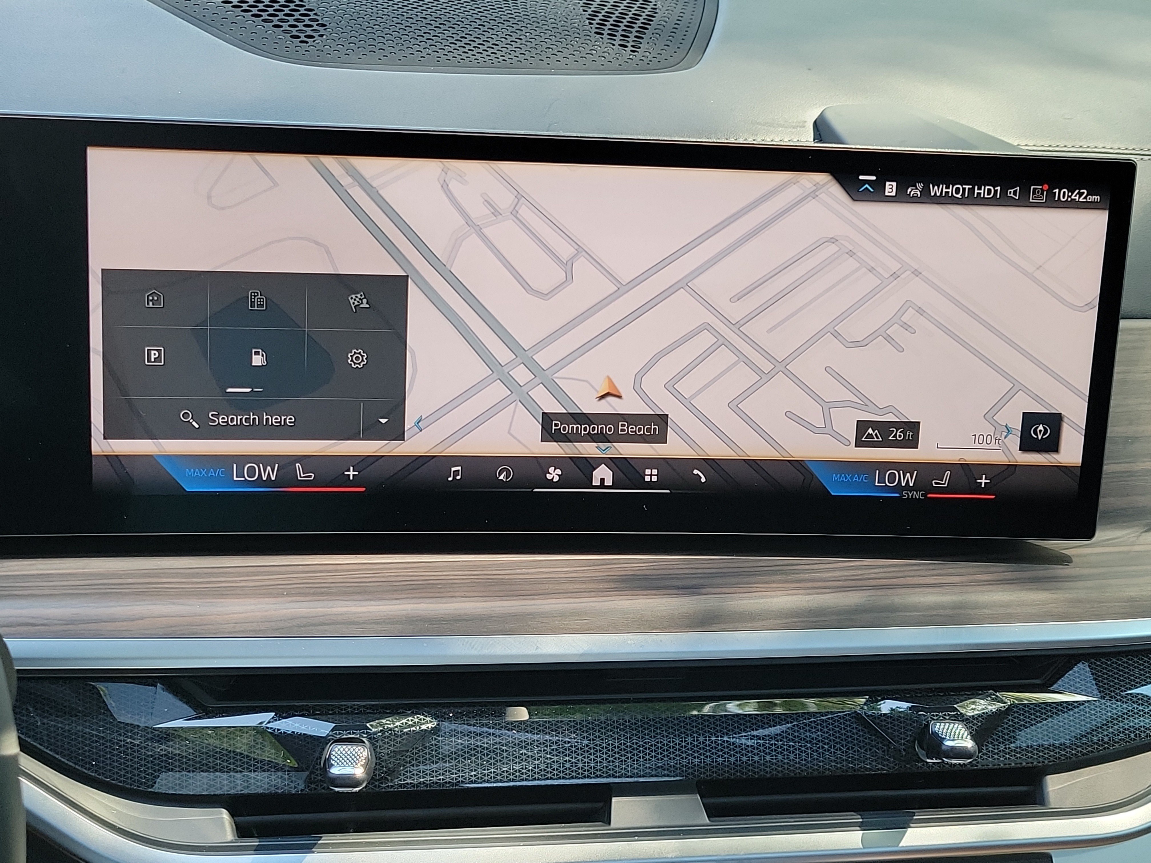 New 2026 Alpine White BMW sDrive40i image 24
