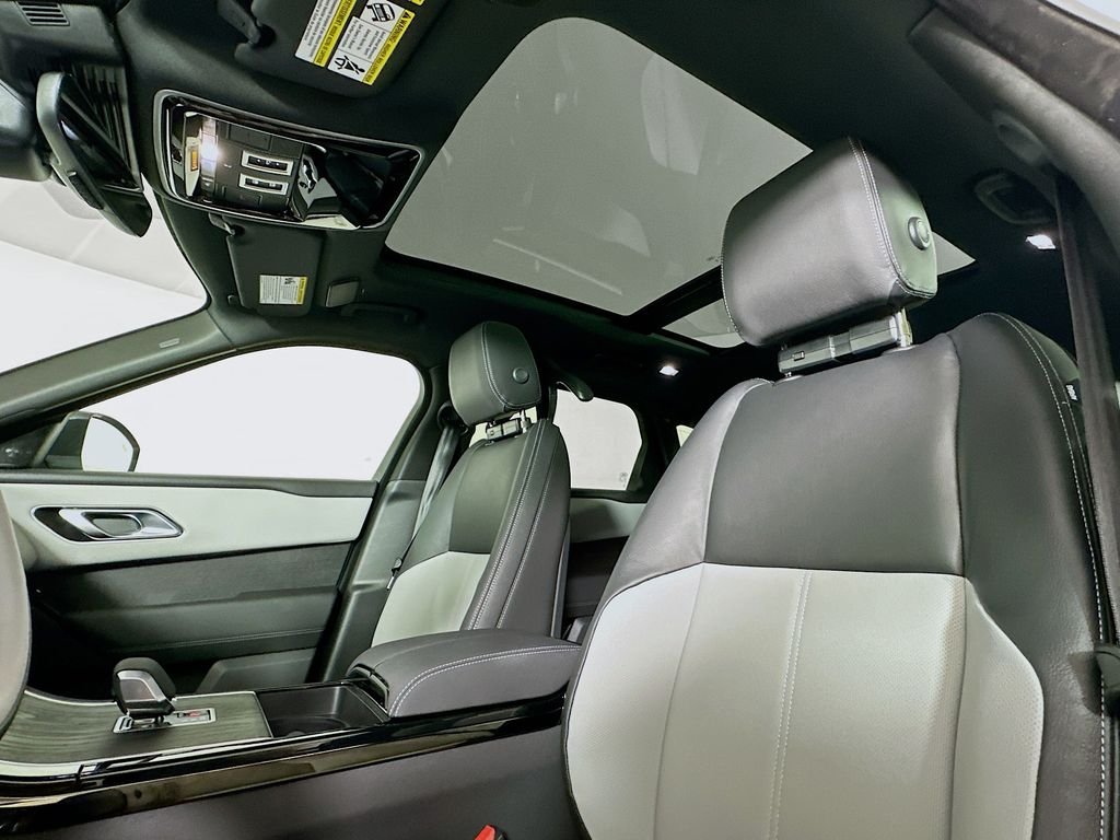 New 2026 Ostuni Pearl White Land Rover Belgravia P250 image 16