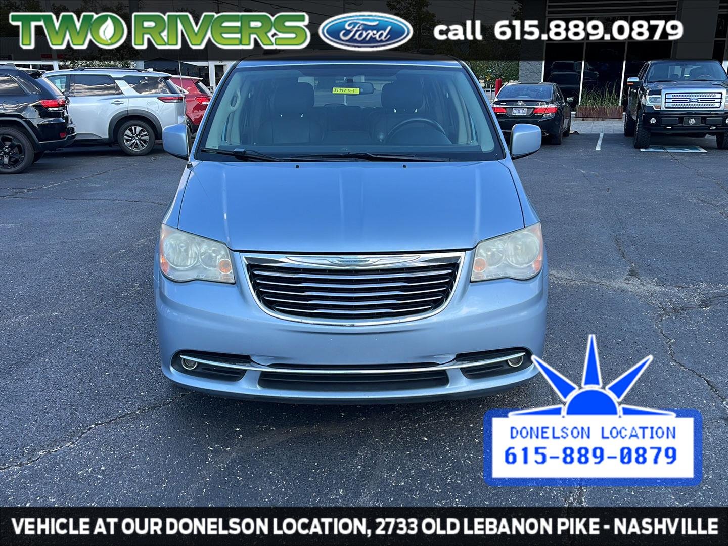 Used 2013 Crystal Blue Pearlcoat Chrysler Touring image 3