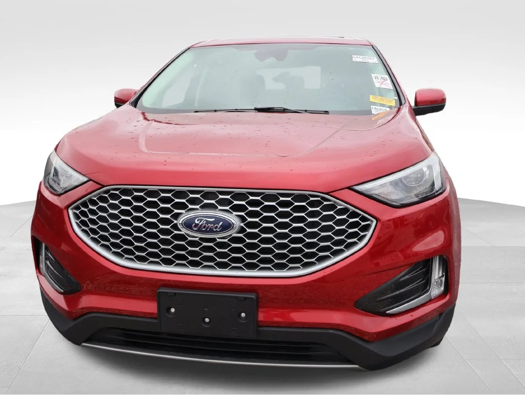 Used 2024 Red Metallic Ford SEL image 5