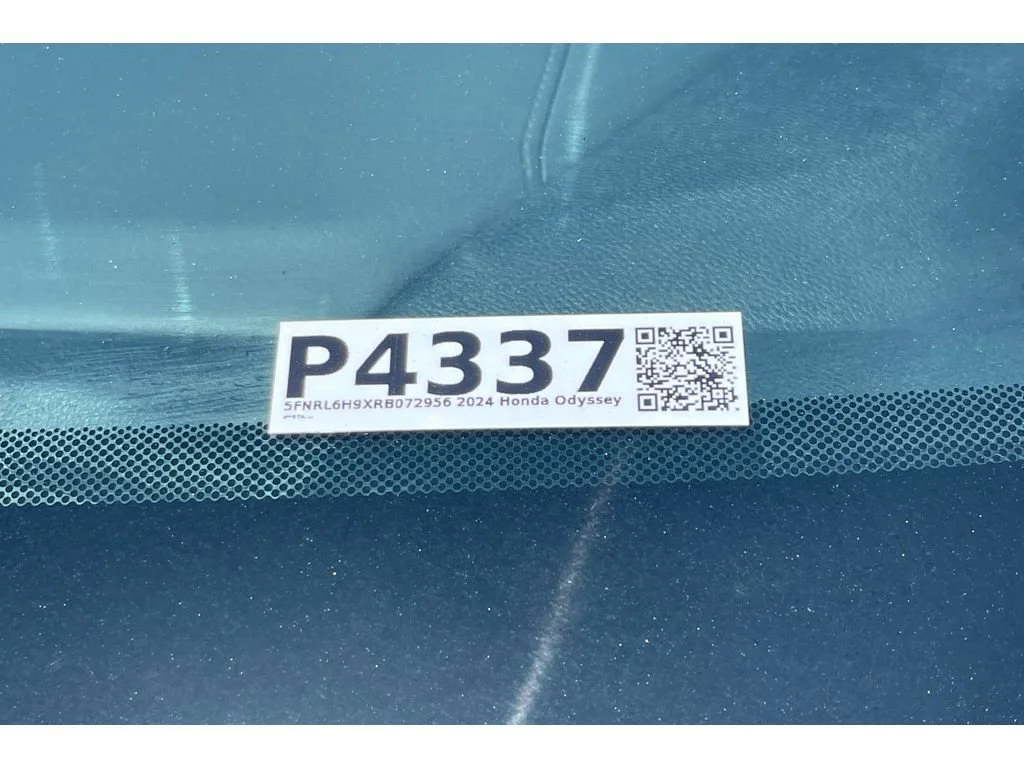 Certified Used 2024 Platinum White Pearl Honda ELITE image 114