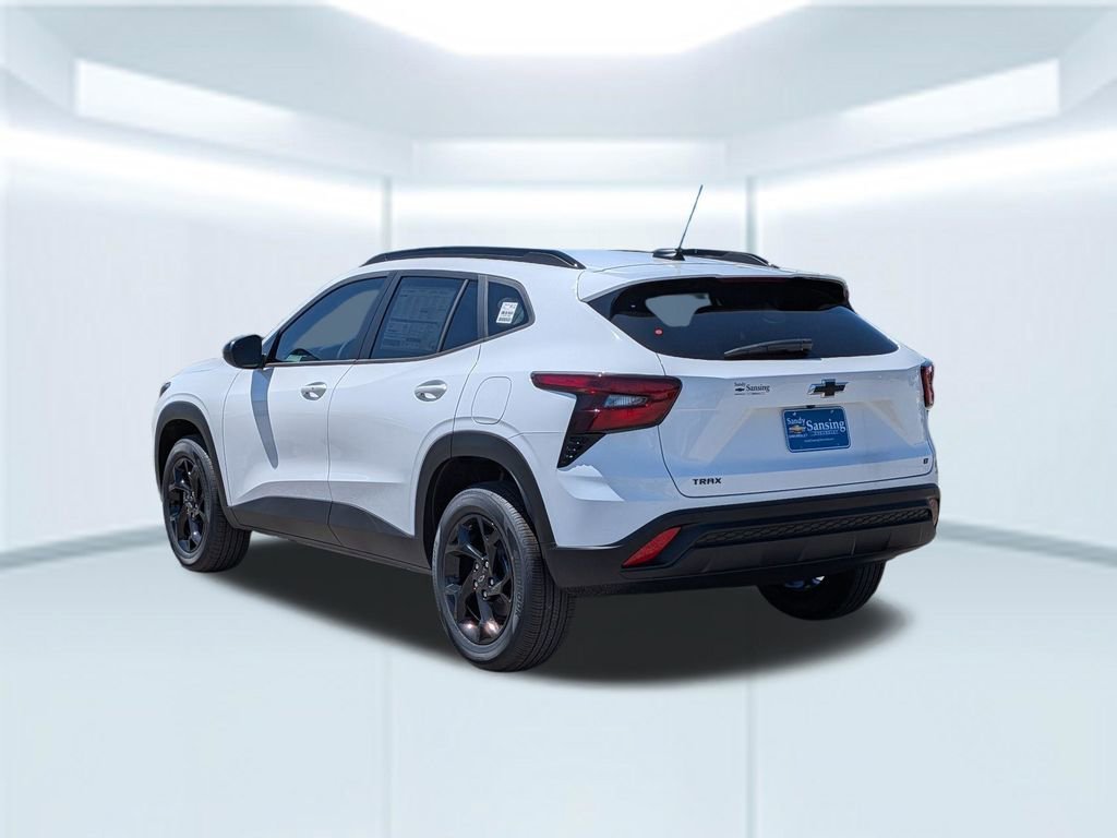 New 2026 Summit White Chevrolet LT image 4