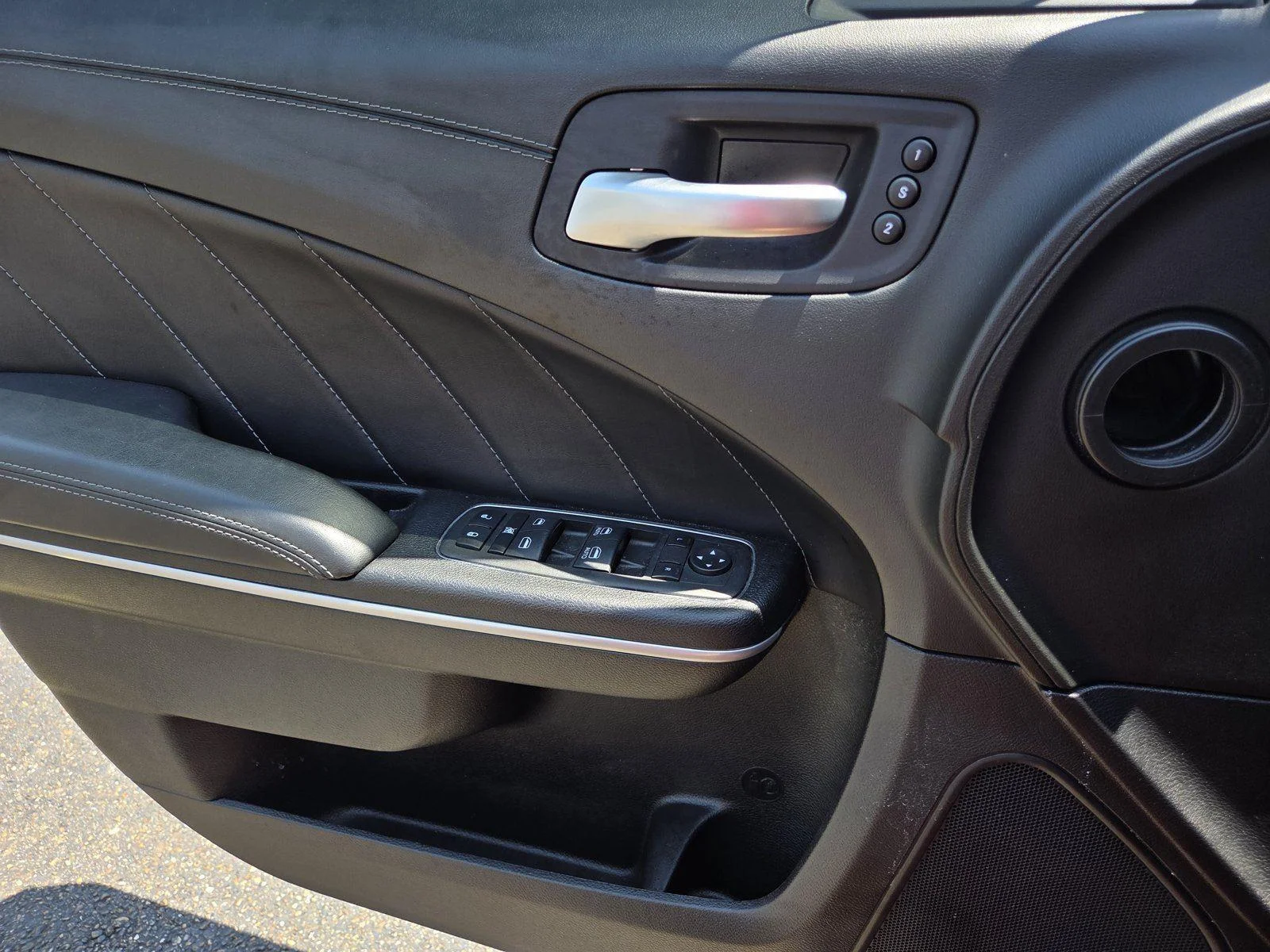 Used 2023 Go Mango Dodge Scat Pack image 15