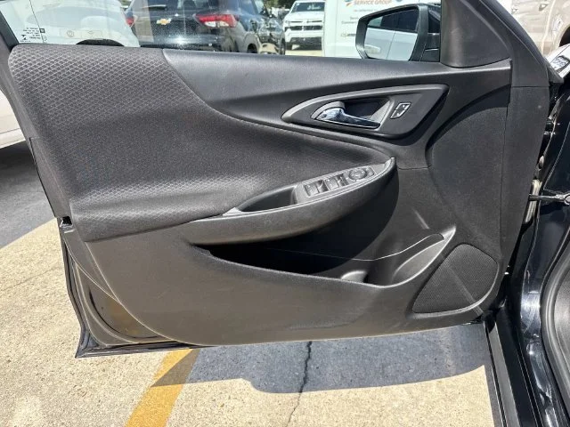 Used 2024 Black Chevrolet LT image 32