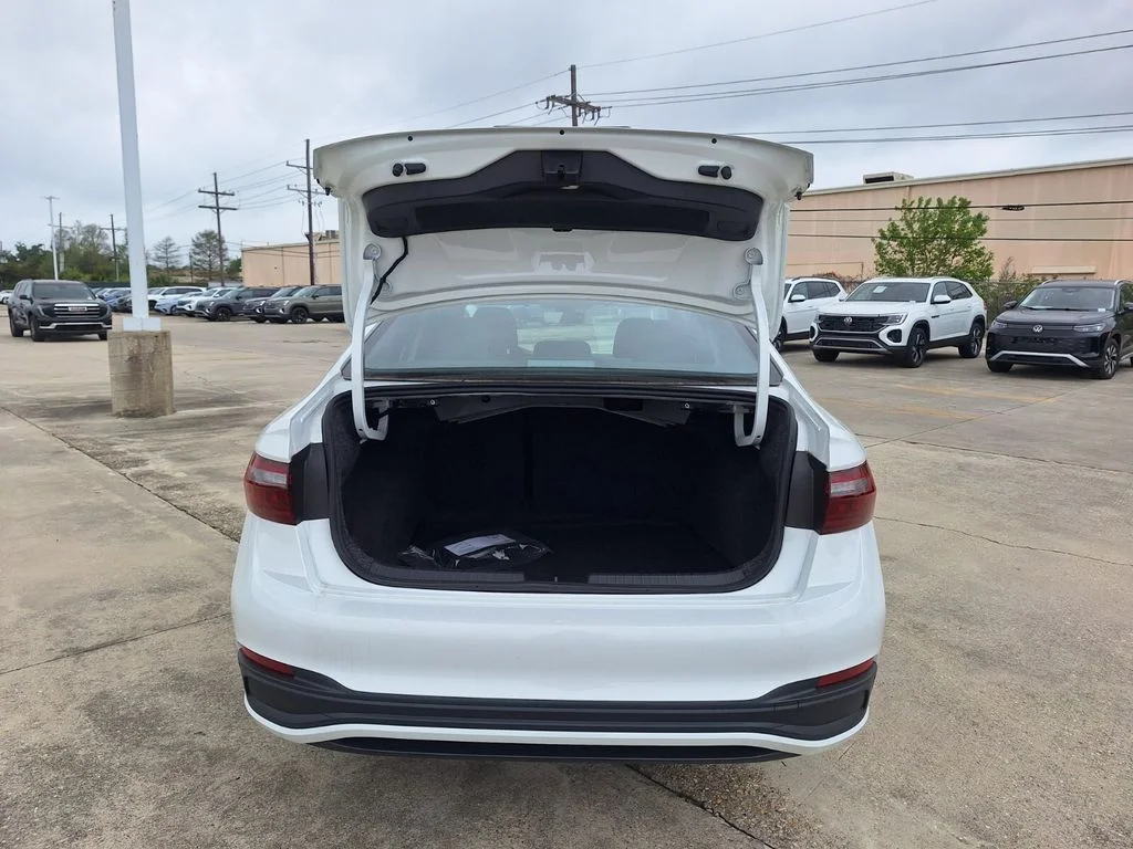 New 2026 White Volkswagen 1.5T Sport image 25