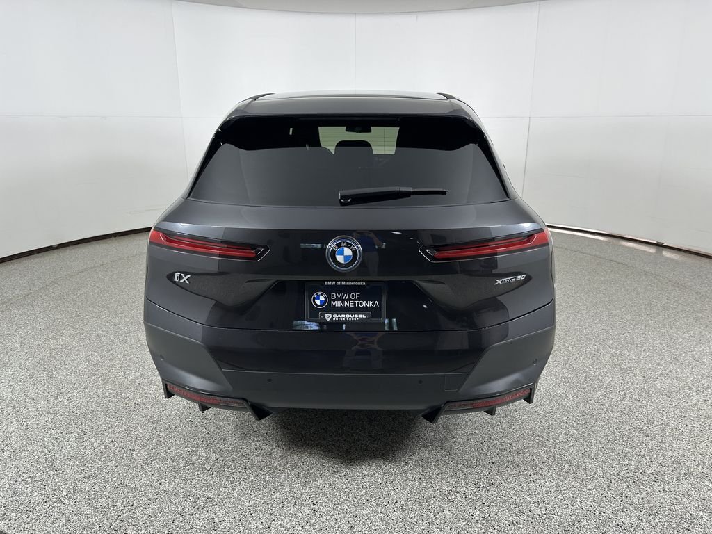 Certified Used 2024 Gray BMW xDrive50 image 7