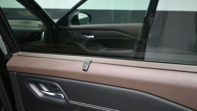 Used 2023 Black Nissan SV image 11