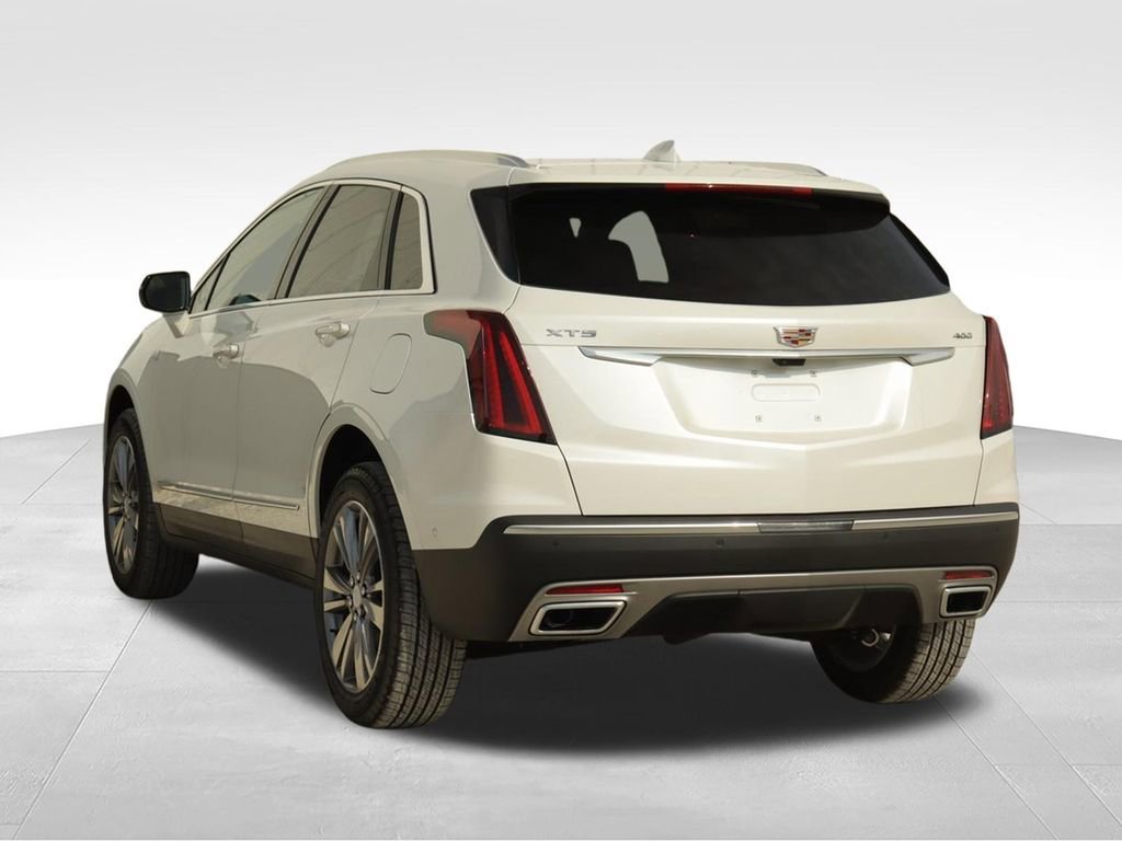2026 Cadillac XT5 Premium Luxury - Photo 5