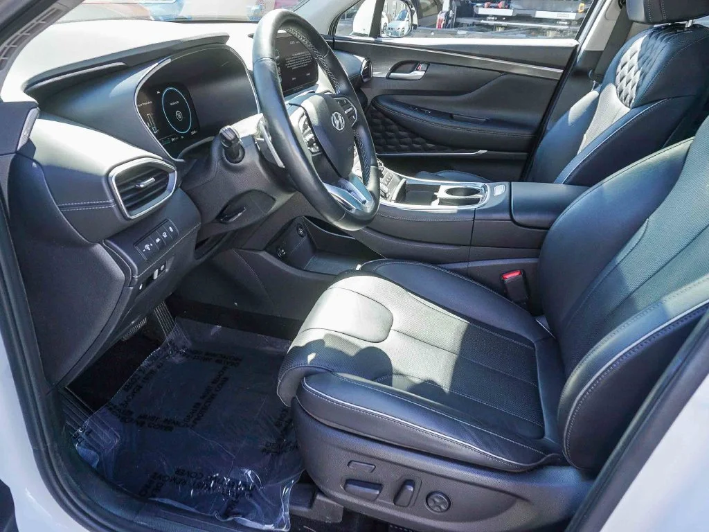 Used 2023 White Hyundai Limited image 17