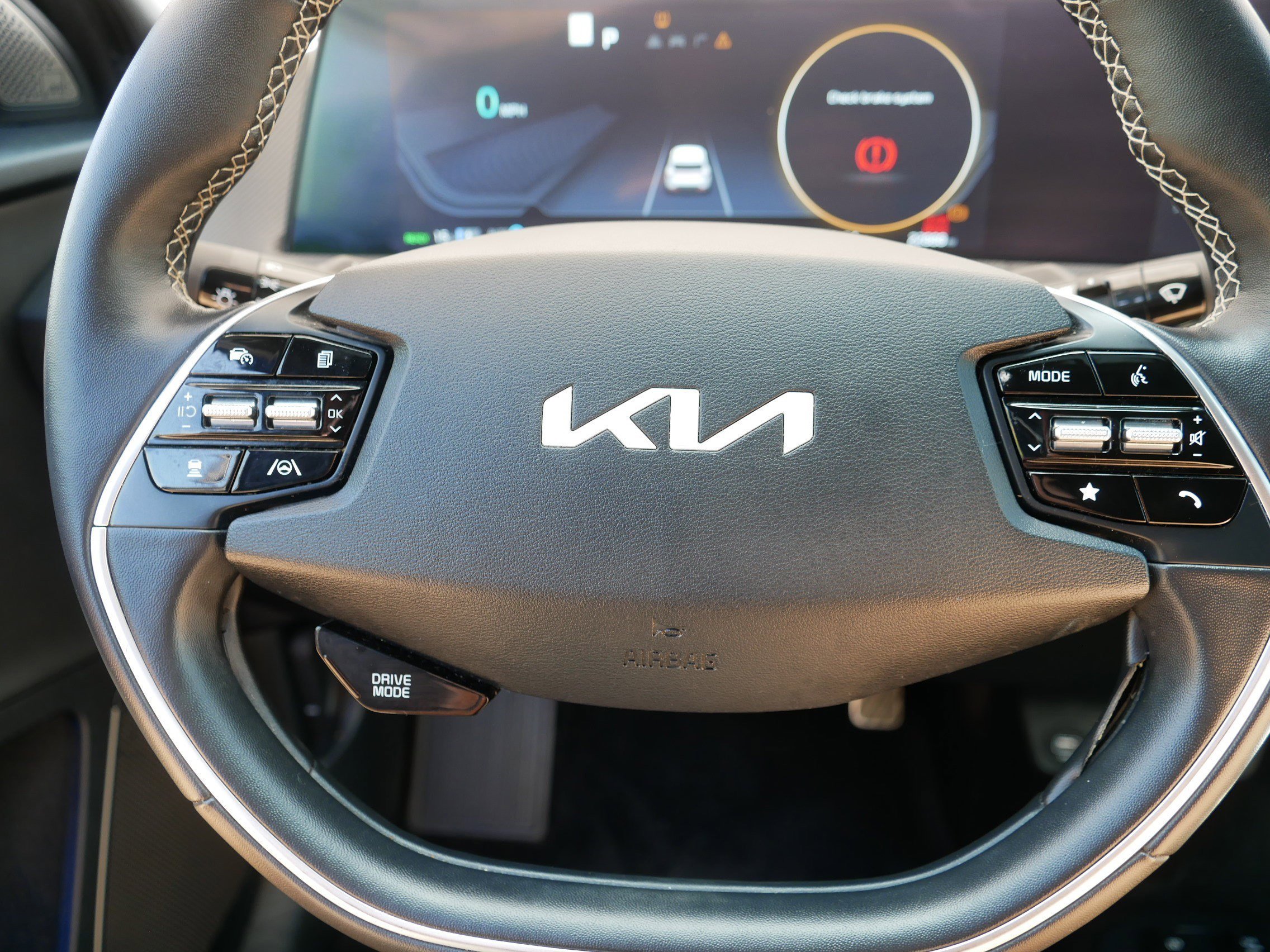 Certified Used 2023 Yacht Blue Kia GT-Line image 25