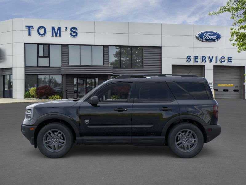 View vehicle photo 3