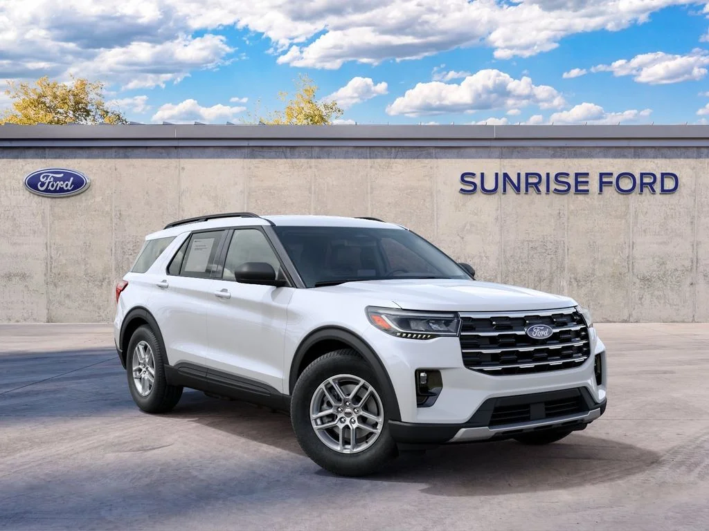 New 2027 Star White Metallic Tri-Coat Ford Active image 4