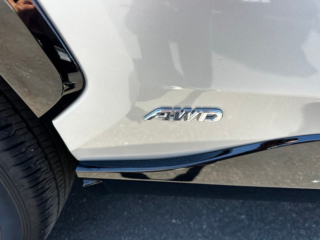 Used 2025 Silver Toyota XSE image 16