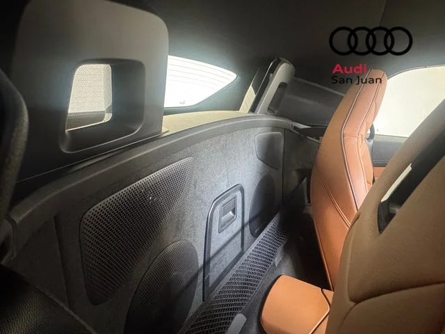 Used 2025 White BMW sDrive M40i image 24
