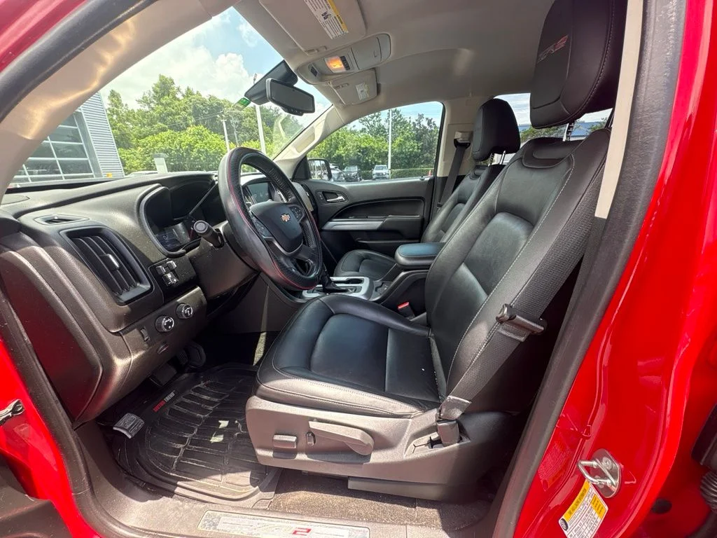 Used 2018 Red Chevrolet ZR2 image 5
