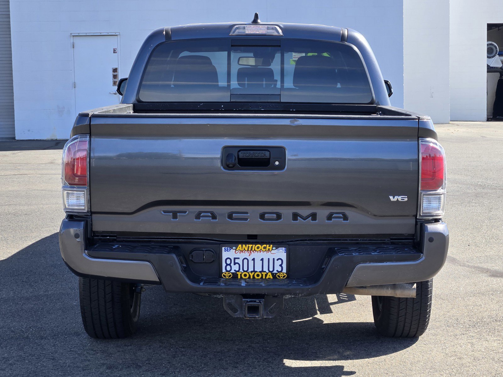 Used 2023 Gray Toyota  image 5
