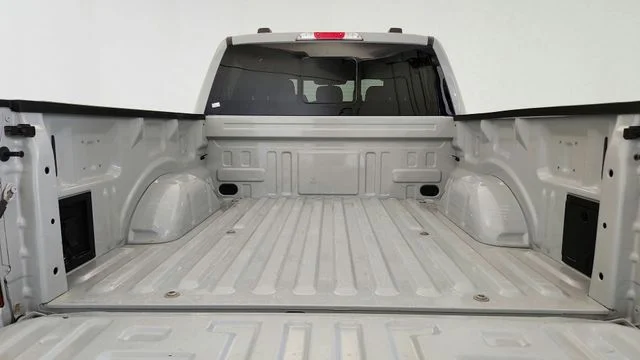 Certified Used 2024 Avalanche Ford XLT image 22