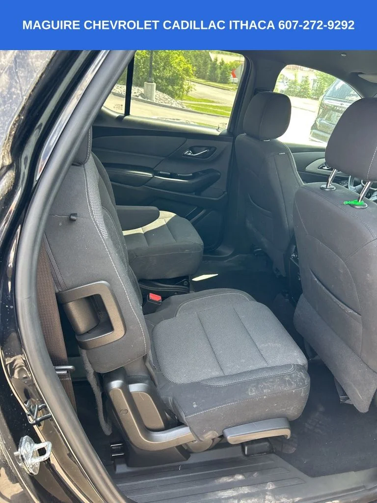 Used 2022 Black Chevrolet LT image 10
