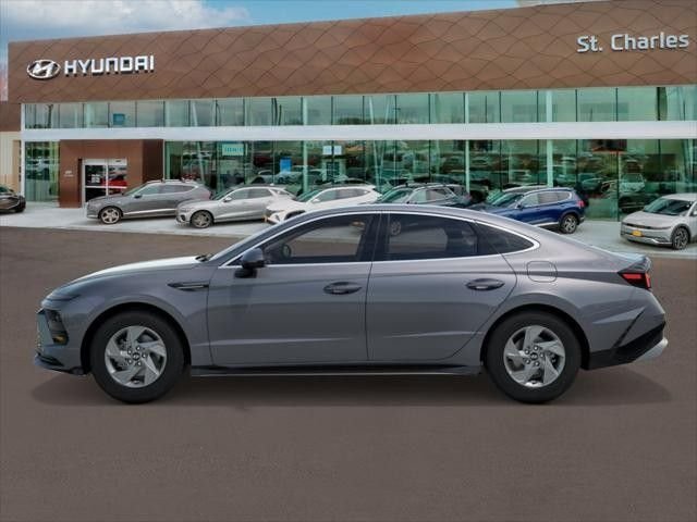 New 2026 Blue Hyundai SE image 20