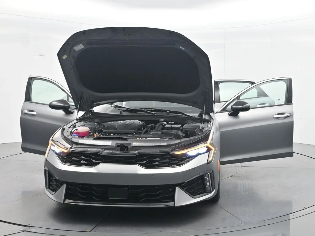 Used 2025 Steel Kia GT-Line image 43